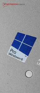 Incluye Windows 8 Pro lo que posibilita el cambio desde Windows 7 en cualquier momento.