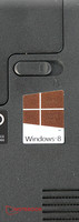 Windows 8.1 64-bit preinstalado por defecto.
