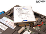 y un disco duro de 320 GBytes de Western Digital