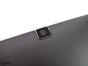 Una webcam 1.3 MP tanto al frente como en la parte de detrás.