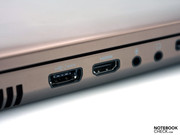 Los laterales de la carcasa cumplen casi todas las necesiades: eSATA, HDMI y