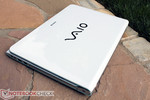 El Sony Vaio SV-E14A1M6EW en blanco