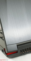 Tapa externa de aluminio pulido suave y atractiva