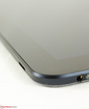 Ranura MicroSD en el borde inferior del tablet