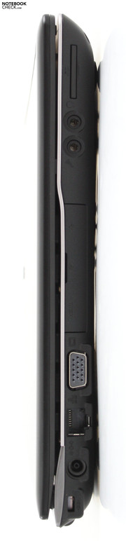 Samsung QX412-S01DE: USB 3.0 y HDMI oculto una solapa.