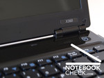 Free moving hinges in the Samsung X360 Bisagras con libre movimiento en el Samsung X360