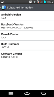 Android 4.2.2 viene preinstalado. Aún se desconoce cuándo habrá disponible una actualización a 4.3.