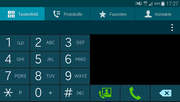 La app de teléfono se parece a la de Windows Phone y hasta funciona en apaisado.