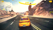 ... o "Asphalt 8": El smartphone maneja muy bien incluso juegos exigentes.