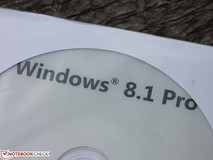 Toshiba Satellite Pro R50-B-112: Casi profesional - Windows 7 preinstalado y Windows 8.1 proporcionado en el envio.