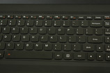 Teclado Chiclet AccuType impreciso; las teclas son blandas; su desplazamiento y respuesta insatisfactorios