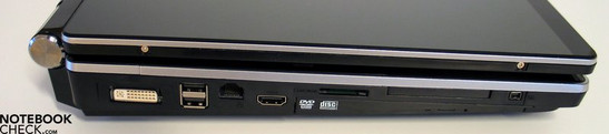 Lado Izquierdo: DVI, 2xUSB, LAN, HDMI, lector de tarjetas, Express card, FireWire, opt. drive