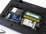 Con una combinación de un gigabyte de memoria util y 16 GGB de almacenamiento SSD, puede trabajarse de forma simple sin problemas.