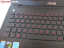 Asus usa un teclado chiclet.