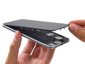 El iPhone 6 obtuvo 7/10 por su mantenibilidad. (Fuente: http://www.iFixit.com)