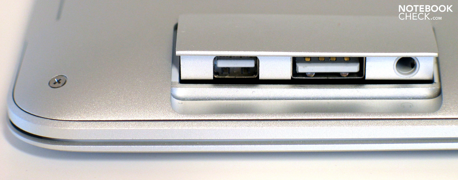 montaje Porque Compuesto Análisis del Apple MacBook Air - Mediados 2009 (MC234*/A) -  Notebookcheck.org