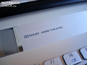 El portátil soporta Dolby Home Theater.