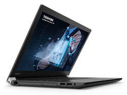 Toshiba Tecra A50-C1510W10. Modelo de pruebas ofrecido por Toshiba US.