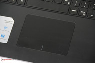 El ClickPad no es tan preciso como un touchpad con botones; pero en general es posible trabajar con él.