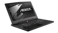 Aorus X5. Modelo de pruebas cortesía de Aorus US.