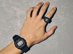 El reloj de anillo G-Shock Nano DWN-5600 de Casio (en la imagen) saldrá a la venta en Europa. (Fuente de la imagen: Casio)