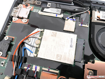 El X1 Yoga puede estar equipado con LTE o 5G de fábrica.