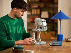 Una imagen que muestra el AT-ST Walker. (Fuente de la imagen: LEGO)