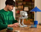Una imagen que muestra el AT-ST Walker. (Fuente de la imagen: LEGO)