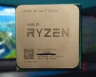 La APU de sobremesa AMD Ryzen 7 5700G cuenta con una iGPU Radeon Vega 8. (Fuente de la imagen: Chiphell/MakeUseOf - editado)