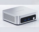 La imagen muestra una fotografía del mini PC Peladn WO5 304 en color plateado. 