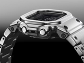 En la imagen, un render lateral del Casio G-Shock GMW-BZ5000D-1, sobre un fondo degradado negro/gris. (Fuente de la imagen: Casio)