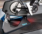La Garmin Tacx Neo 2T promete una experiencia de ciclismo realista en su propia casa.