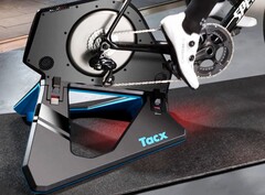 La Garmin Tacx Neo 2T promete una experiencia de ciclismo realista en su propia casa.