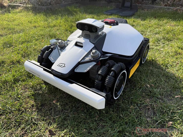 Análisis de Mammotion Luba mini 2 AWD 1000