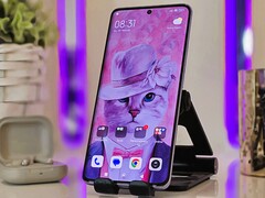 La actualización trimestral de seguridad Android de Xiaomi ya está aquí para determinados dispositivos Redmi y POCO. (Fuente de la imagen: Daniel Schmidt / Notebookcheck)