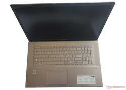 Asus VivoBook 17 F712JA. Unidad de prueba proporcionada por NBB.com (notebooksbilliger.de).