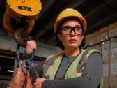Innovative Eyewear crea las gafas de seguridad Lucyd Armor AI para trabajadores en entornos difíciles. (Fuente de la imagen: Innovative Eyewear)