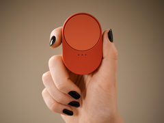 Dos nuevos mandos a distancia de IKEA (Bilresa con rueda de desplazamiento en la imagen) están en camino. (Fuente de la imagen: IKEA)