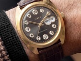 La reedición del teléfono de disco Timex de 1976 ya está disponible para su compra.