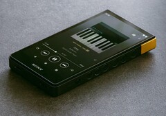 El NW-ZX707 parece estar a punto de recibir pronto Android 14. (Fuente de la imagen: Sony)
