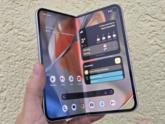 Revisión del Google Pixel 9 Pro Fold. (Fuente de la imagen: Marcus Herbrich)
