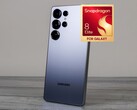 Se rumorea que el Galaxy S26 Ultra tendrá una mejora en la capacidad de la batería y en la carga con respecto a su predecesor, que aparece en la imagen. (Fuente de la imagen: Notebookcheck, Qualcomm, editado)