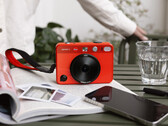 Como mínimo, la Sofort 2 hereda el buen aspecto de la familia Leica (Fuente de la imagen: Leica)