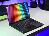 Mejoras masivas gracias a Intel Arrow Lake: Análisis del portátil Lenovo ThinkPad P14s Gen 6