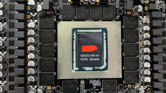 Se están desarrollando módulos de VRAM GDDR7 con una capacidad de hasta 6 GB; en la imagen: placa de circuito impreso de la GeForce RTX 5090 con los módulos de memoria a la vista.