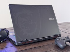 El potencial de juego del Crosshair 18 HX podría haber mejorado significativamente si MSI hubiera permitido las opciones RTX 5070 Ti (Fuente de la imagen: Notebookcheck)