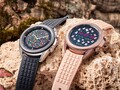 El Galaxy Watch TOUS viene con una correa de reloj diferente y con más esferas de reloj precargadas. (Fuente de la imagen: Samsung)