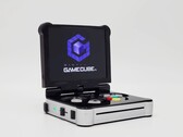 La 'GameCube Advance' se filtró en 2005 después de que Nintendo lanzara la DS en Europa. (Fuente de la imagen: GingerOfOz)
