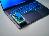 Los portátiles con tecnología Intel Panther Lake llegarán en los próximos meses. (Fuente de la imagen: Alex Waetzel para Notebookcheck))