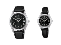 En la foto: el Seiko SBTM363 y el SSDY053 sobre fondo blanco.